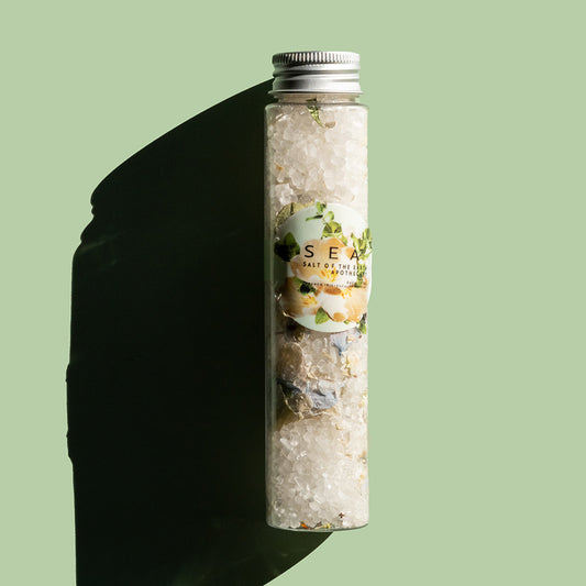 Eucalyptus Bohemian Crystal Bath Shot